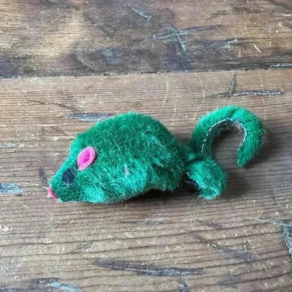 COPY - Green Fuzzy Faux Fur Cat Toy Mouse NWOT - Picture 1 of 2